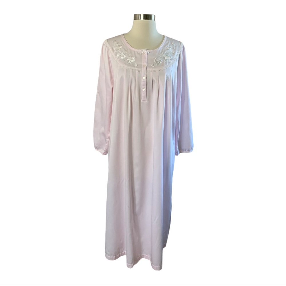 Miss Elaine Petites Pink  Lace Rose Appliqués PM